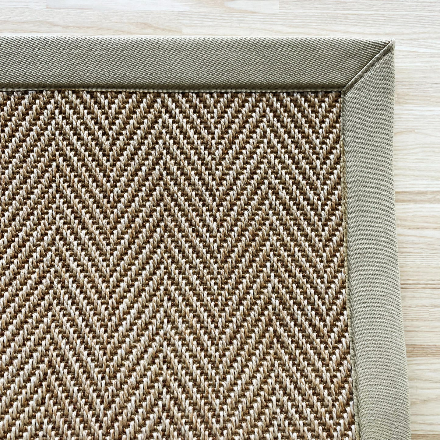 Woodstock Rug with Natural Binding 110 x 60